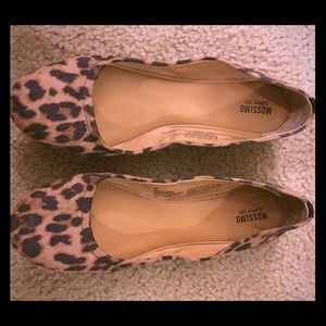 Mossimo Leopard Flats
